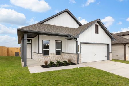 New construction Single-Family house 121 Watch Hl, Jarrell, TX 76537 plan The 1475 - image