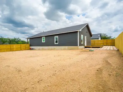 New construction Single-Family house 306 Hilldale Dr, Granite Shoals, TX 78654 - image