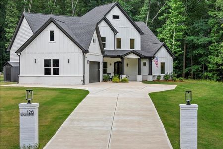 New construction Single-Family house 126 Elmwood Rd, Hoschton, GA 30548 - image