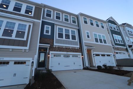 New construction Townhouse house 2733 Hunter Woods Dr, Apex, NC 27502 Kensington - Front Entry Townhomes- photo 67 67