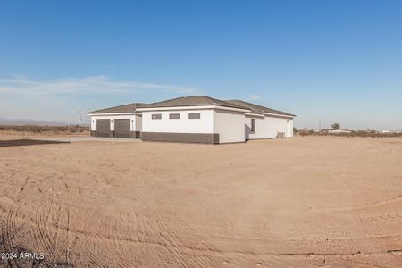 New construction Single-Family house 22685 N 225Th Avenue, Surprise, AZ 85387 - photo 33 33