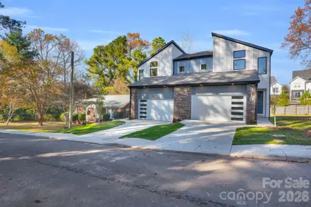 New construction Townhouse house 320 Auten St, Charlotte, NC 28208 - image