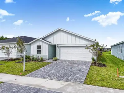New construction Single-Family house 84 Tequesta Ct, Palm Coast, FL 32137 - image