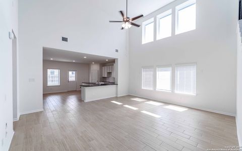 New construction Single-Family house 1236 Sweden, Seguin, TX 78155 Trinity- photo 8 8