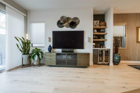 New construction Single-Family house 602 W Clay St, Houston, TX 77019 - image 16