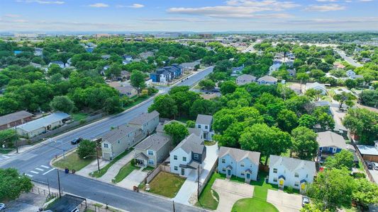 New construction Single-Family house 7204 Meador Ave, Unit 2, Austin, TX 78752 - photo 21 21