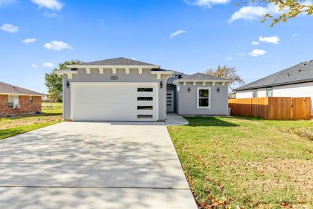 New construction Single-Family house 315 Windjammer Rd, Gun Barrel City, TX 75156 - image