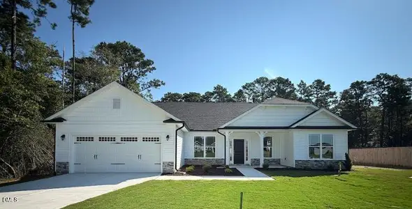 New construction Single-Family house 404 Spring Forest Dr, Goldsboro, NC 27534 - image