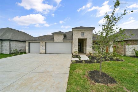 New construction Single-Family house 10522 Plumas Run Dr, Rosharon, TX 77583 plan The Acadia C with 3-Car Garage - image