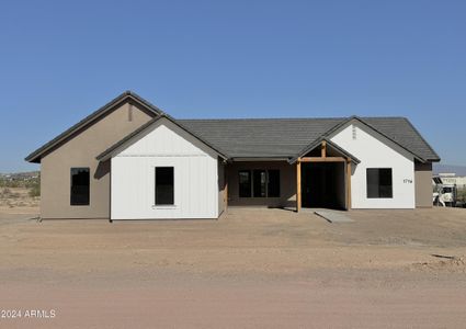 New construction Single-Family house 1716 W Lucky Lane, Queen Creek, AZ 85144 - photo 0