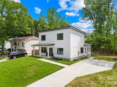 New construction Single-Family house 5113 Banfshire Rd, Charlotte, NC 28215 - image