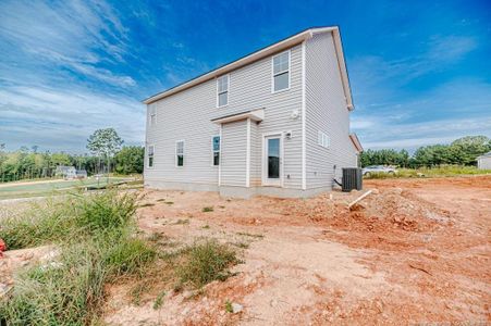 New construction Single-Family house 214 Uwharrie Wy, Sanford, NC 27330 - image