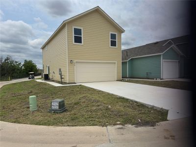 New construction Single-Family house 672 Ferrule Dr, Kyle, TX 78640 null- photo 2 2