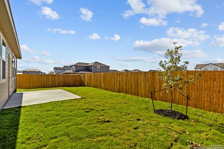 New construction Single-Family house 2532 Solon Ln, Seguin, TX 78155 null- photo 28 28