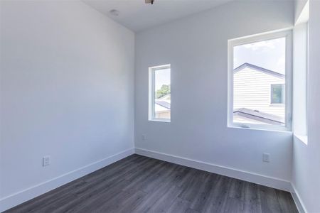 New construction Single-Family house 6117 Richardson Ln, Unit B, Austin, TX 78741 - photo 20 20