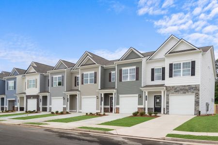 The Suwanee and Pierce Streetscape