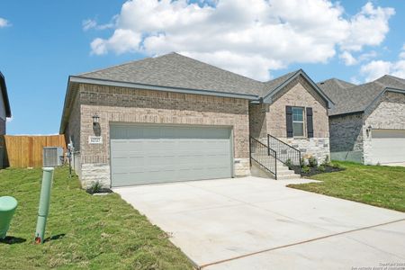 New construction Single-Family house 12727 Tegea Pass, San Antonio, TX 78245 The Fitzhugh (C402)- photo 1 1