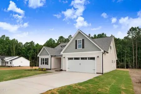New construction Single-Family house 56 Birchtop Cir, Zebulon, NC 27597 - image