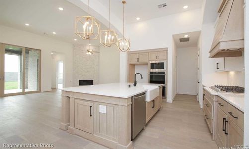 New construction Single-Family house 5746 Satchel Trl, New Braunfels, TX 78130 213 Plan- photo 5 5