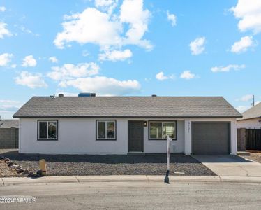 New construction Single-Family house 3121 W Libby Street, Phoenix, AZ 85053 - photo 0