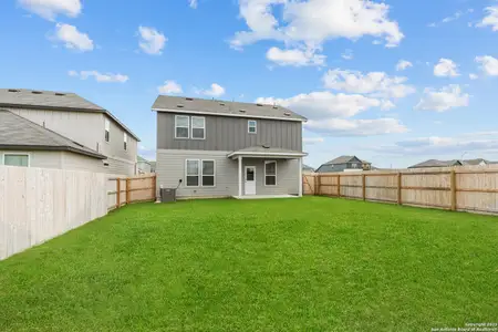 New construction Single-Family house 4068 Paddock Trl, Seguin, TX 78155 plan Sandalwood - image