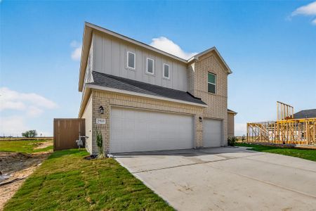 New construction Single-Family house 2510 Shallow Lake Ln, Iowa Colony, TX 77583 - image