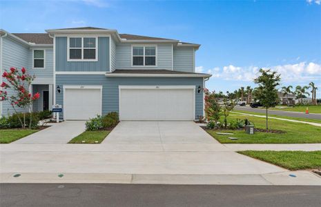 New construction Townhouse house 1713 Delightful Dr, Davenport, FL 33896 Marigold- photo 0 0