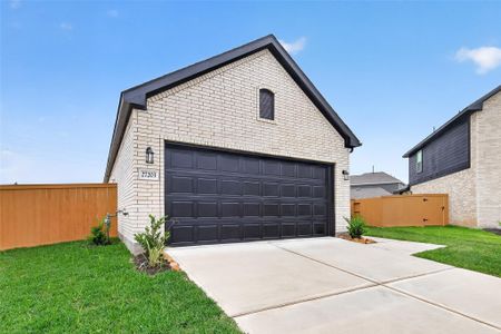 New construction Single-Family house 27203 Leeward Jetty Dr, Katy, TX 77493 - image