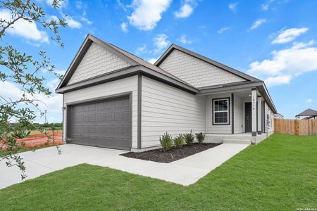 New construction Single-Family house 10314 Fuji Ct, San Antonio, TX 78224 plan The White Oak - image