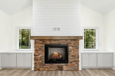 New construction Single-Family house 925 Lynch Rd, Selma, NC 27576 - image 4