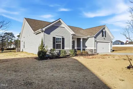 New construction Single-Family house 94 Bonnie Girl Ct, Lillington, NC 27546 - image