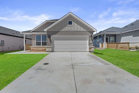 New construction Single-Family house 216 Wild Yonder Ln, Boerne, TX 78006 plan Chatfield - image