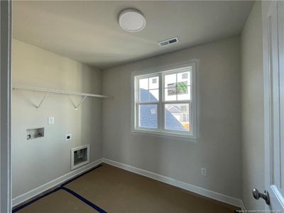 New construction Single-Family house 1728 Man O War Dr, Hope Mills, NC 28348 - image 15