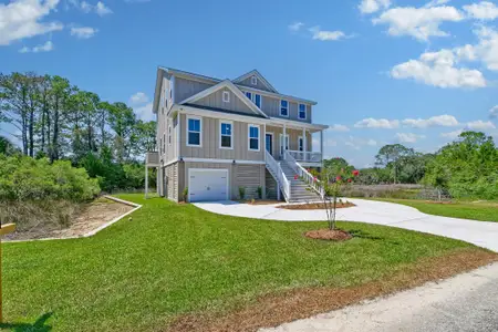 New construction Single-Family house 4147 Victory Pointe Dr, Mount Pleasant, SC 29466 - image