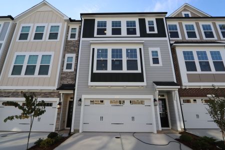 New construction Townhouse house 10017 Secluded Garden Dr, Apex, NC 27523 plan Buckingham - image