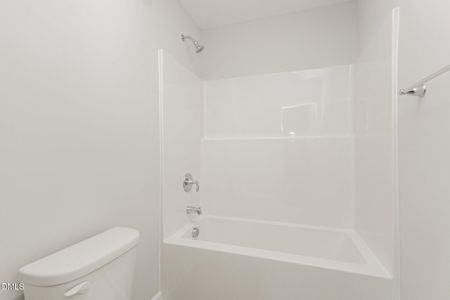 New construction Single-Family house 77 Littlefield Ln, La Grange, NC 28551 - image 7