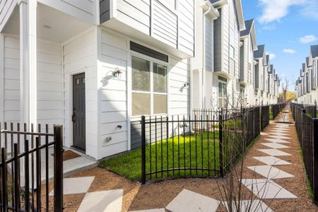 Commons at West Tidwell by Oracle City Homes in Houston - photo 1 1