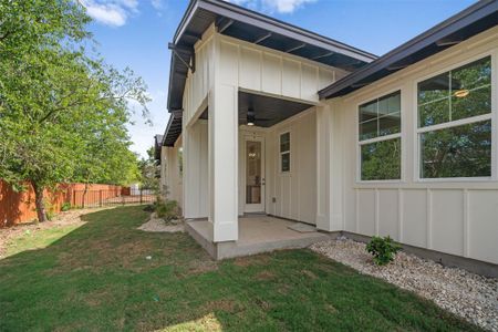 New construction Single-Family house 2167 Quiet Stables Cir, Cedar Park, TX 78613 - photo 19 19