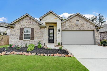 New construction Single-Family house 7520 Mckinney Falls Court, Porter, TX 77365 - photo 0