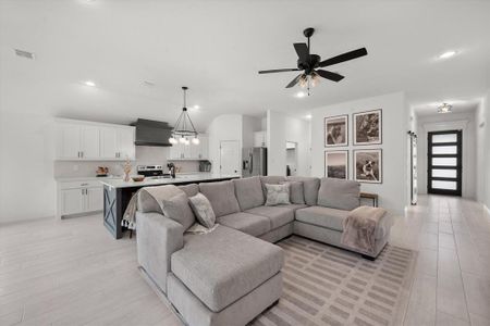 New construction Single-Family house 816 Tesslynn Ave, Godley, TX 76044 - image 17