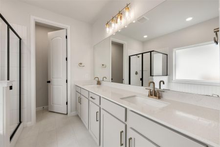 New construction Single-Family house 231 Ranier Wy, Dripping Springs, TX 78620 plan McKinney - image 16