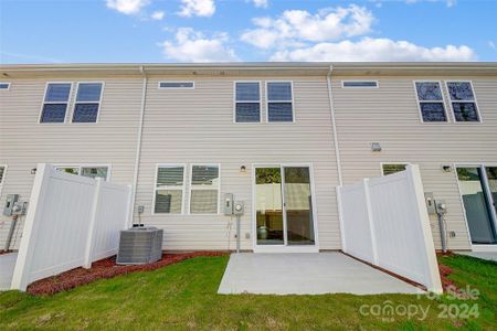 New construction Townhouse house 2345 Hedgecliff Rd, Unit 15, Kannapolis, NC 28083 Adriana- photo 30 30