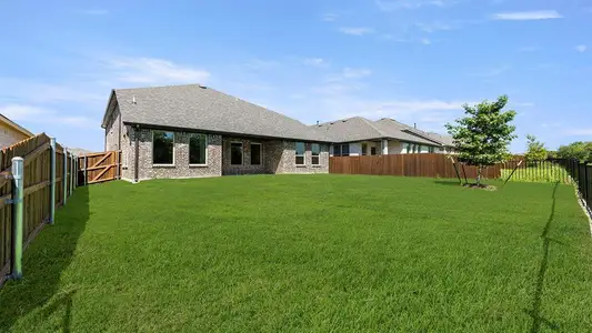 New construction Single-Family house 1527 Bridlepath Trl, Forney, TX 75126 plan Cypress II - image