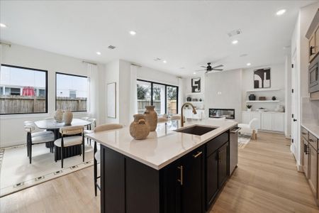 New construction Single-Family house 1422 Caywood Ln, Unit D, Houston, TX 77055 - image 7