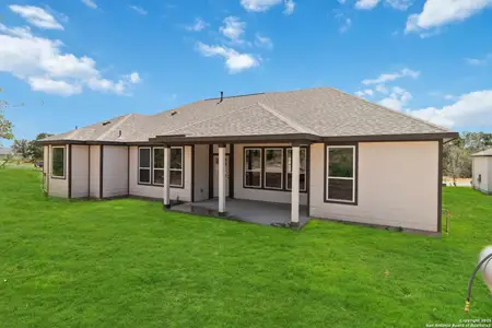 New construction Single-Family house 21225 Jordans Ranch Wy, San Antonio, TX 78264 plan Arlington - image