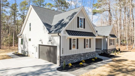 New construction Single-Family house 1430 Clifton Pond Rd, Louisburg, NC 27549 null- photo 2 2