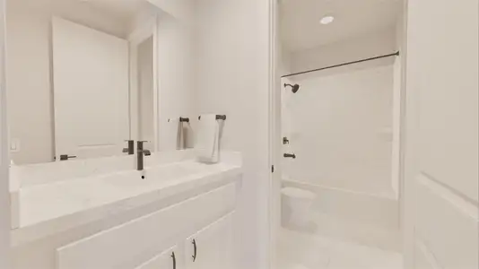 New construction Single-Family house 553 Prickly Poppy Lp, Kyle, TX 78640 plan Lauren - image 20