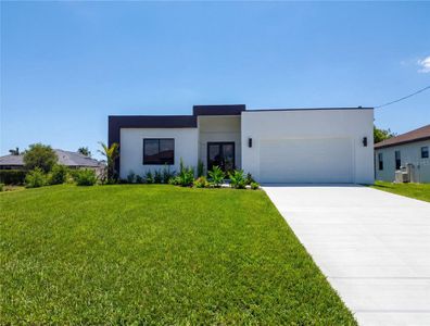 New construction Single-Family house 2725 Embers Pkwy W, Cape Coral, FL 33993 - image