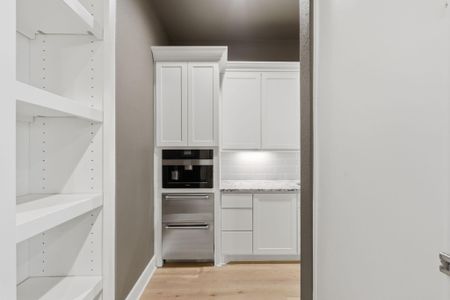 New construction Single-Family house 8104 High Meadow Ridge Ct, Montgomery, TX 77316 - image 16