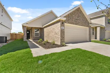 New construction Single-Family house 407 Woodhouse Way, Everman, TX 76140 White Oak- photo 1 1